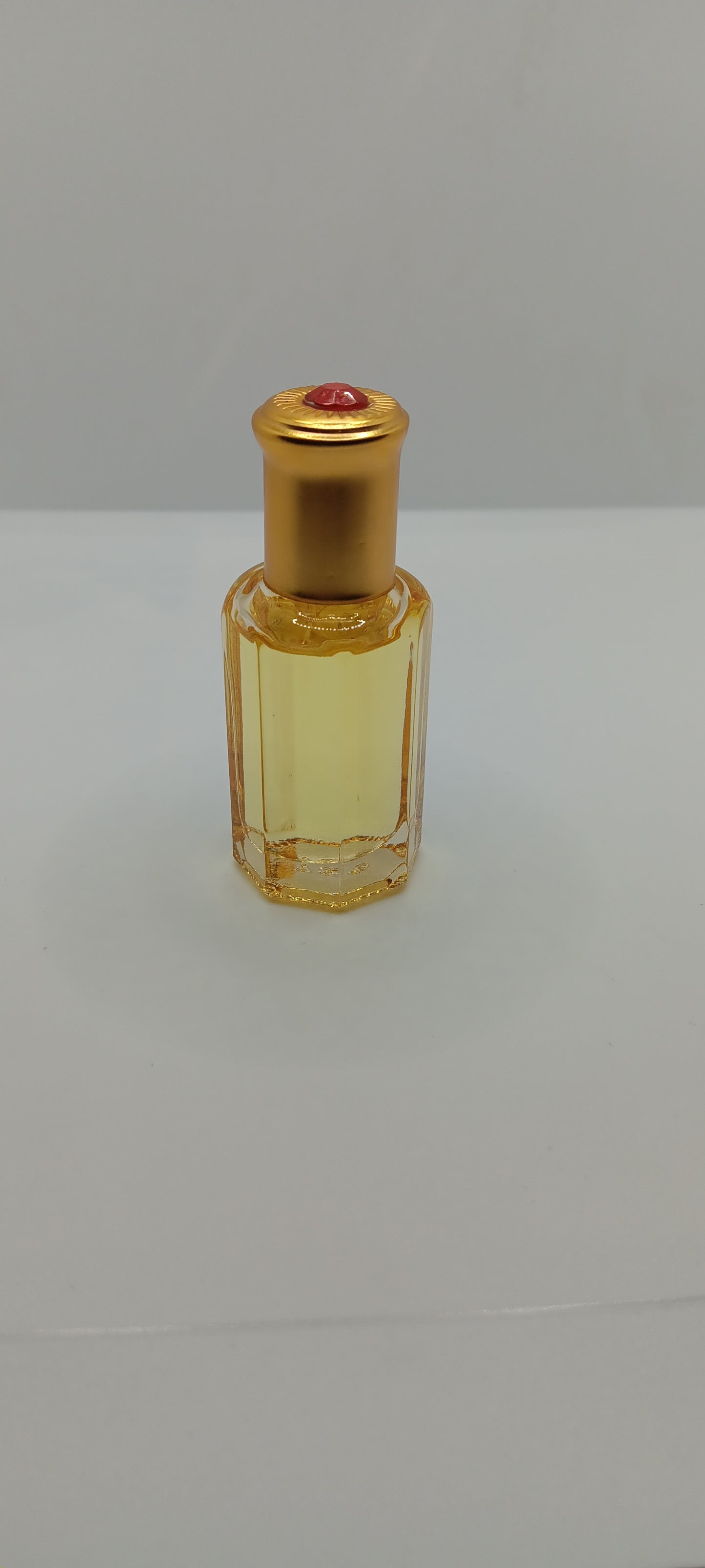 K'vali Type Pure Perfume Oil